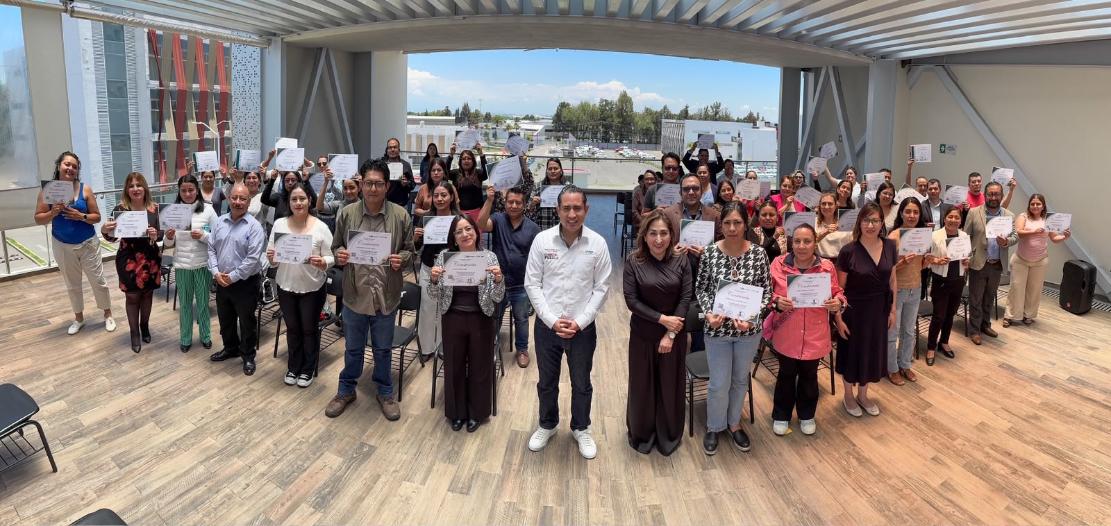 Reconoce IPMP compromiso de docentes con su formación profesional