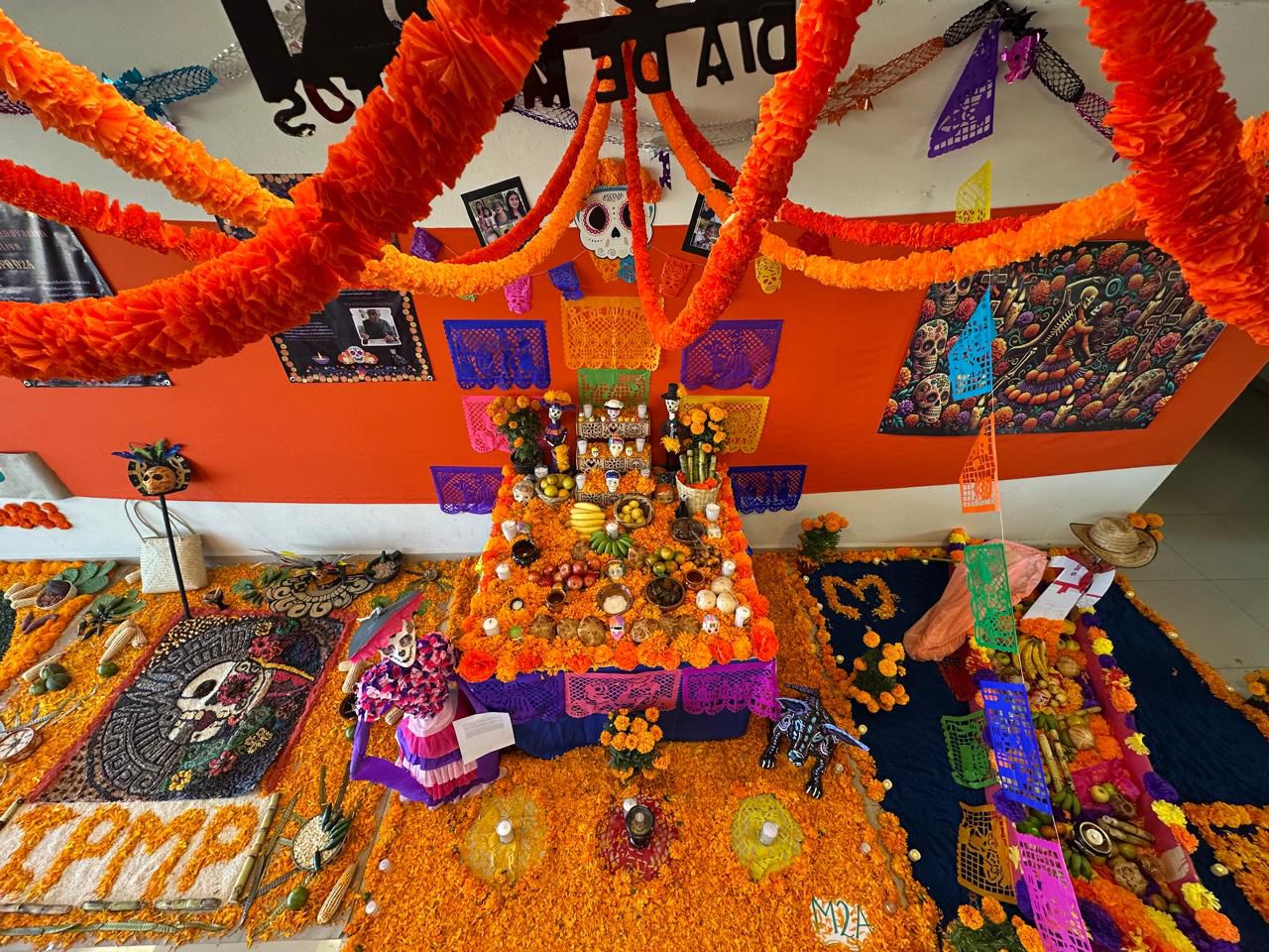 Fortalece IPMP confianza social con exposición de ofrendas